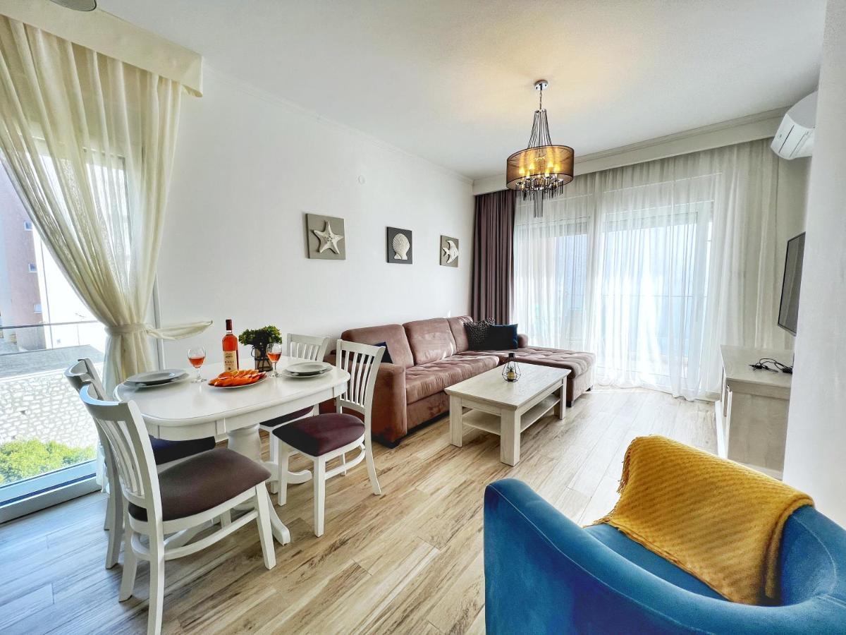 Yourhome beach first line Dobrá Voda Exterior foto